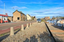 74 Zwanenburgerdijk 514 Straatbeeld 01d