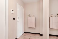 12 Sloterweg 97c entree 01a