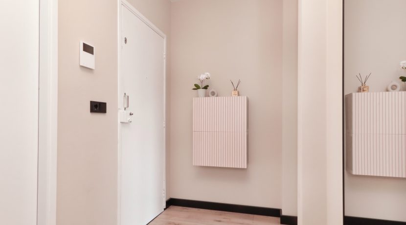 12 Sloterweg 97c entree 01a