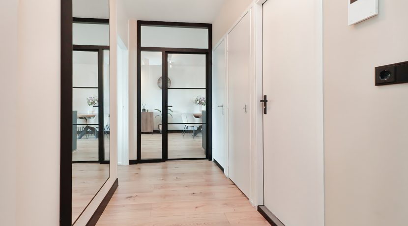 13 Sloterweg 97c hal 01a