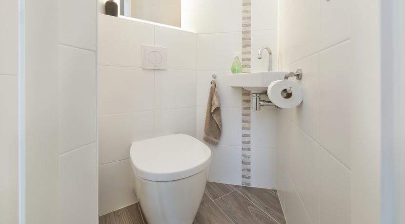 12 Sloterweg 121c WC 01a