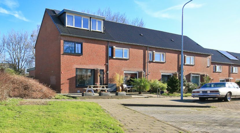 01 Uiverstr 2 Gevel 01a