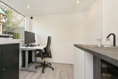 14 Uiverstraat 2 Kantoorschuur 01b