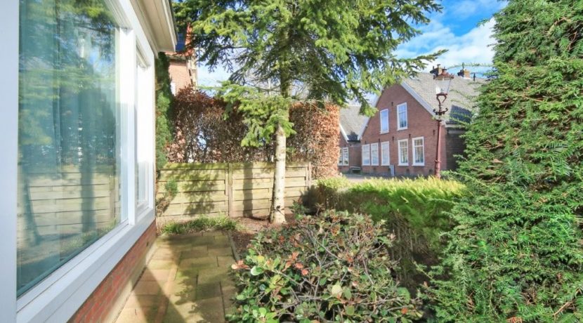 17 Osdweg 19 Voortuin 01b