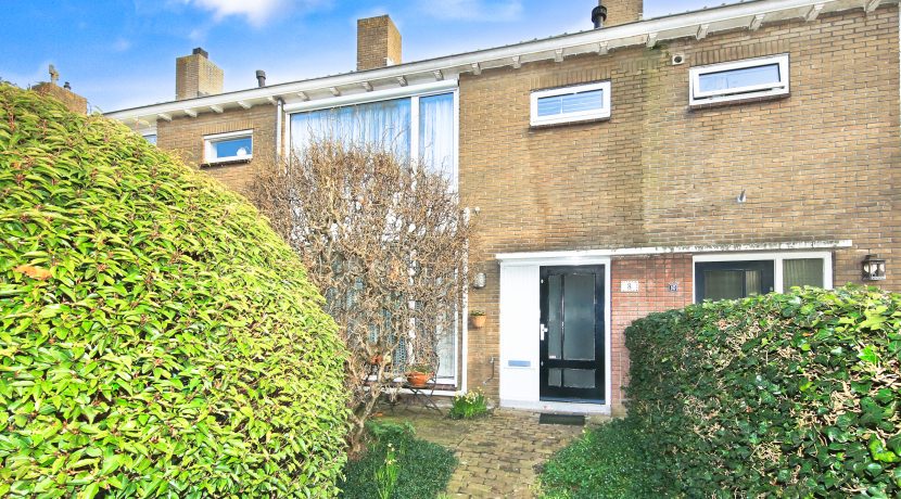 17 Toevlucht 8 Voortuin 01b