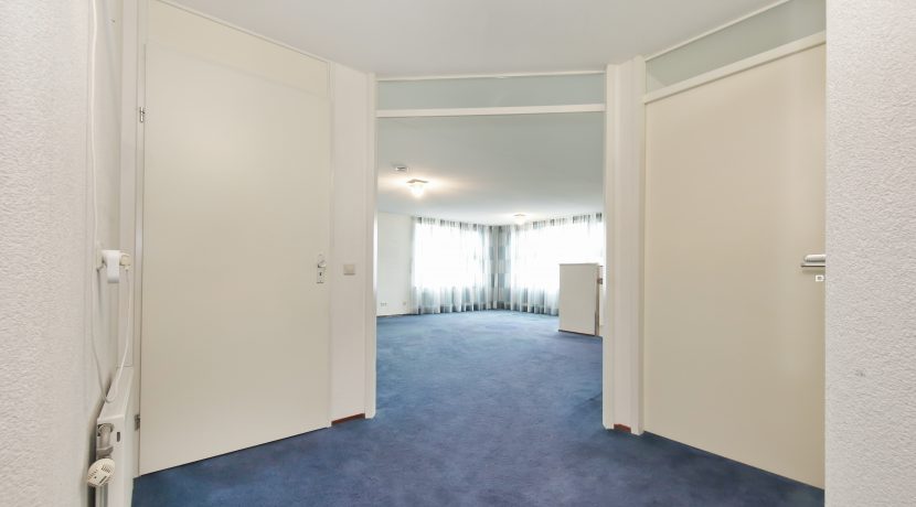 20 Kam Onnesln 141-a Hal 01b