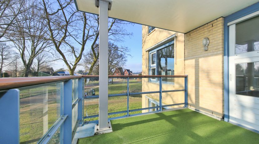 25 Kam Onnesln 141-a Balkon 01d