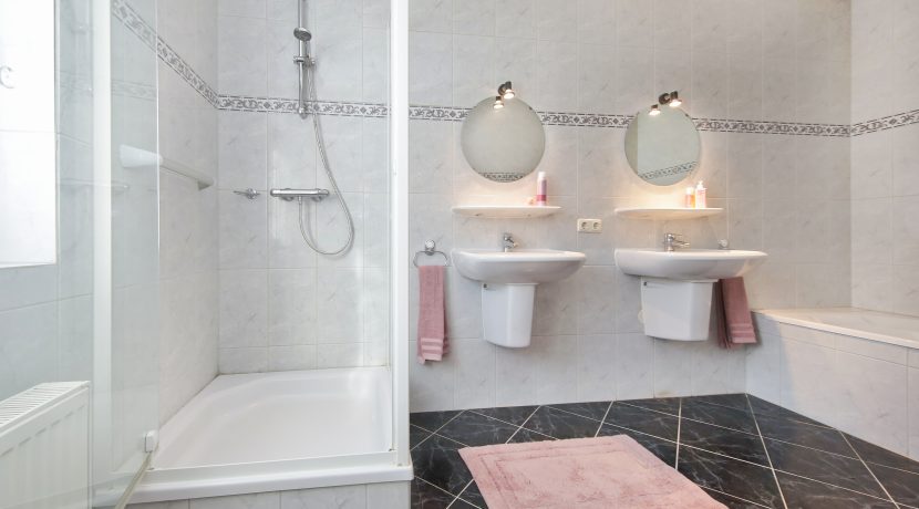 42 Osdweg 19 Badk 01c BG