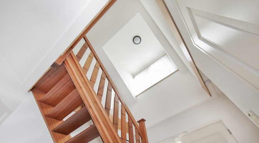 47 Osdweg 19 Hal 01b BG