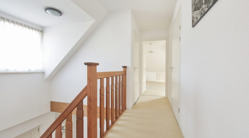 49 Osdweg 19 Overloop 01a