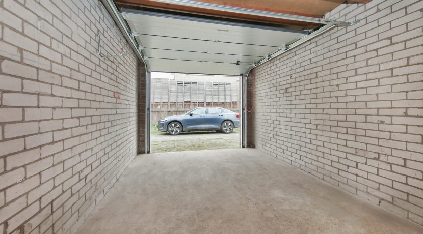 51 Toevlucht 8 Garage 01b