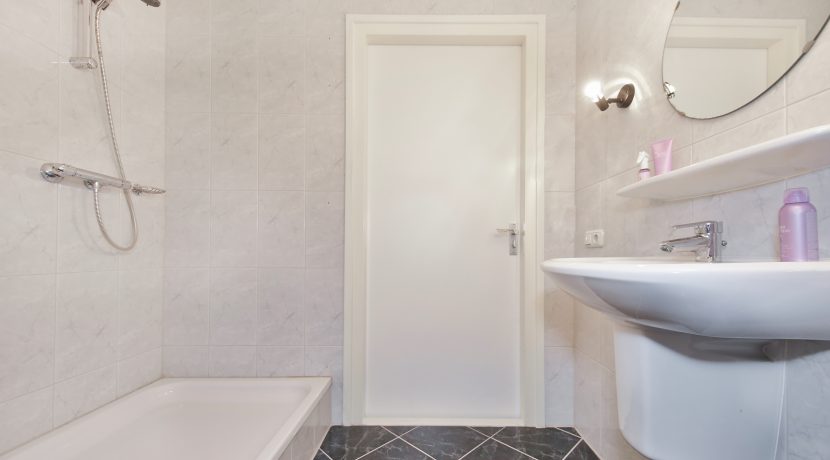 53 Osdweg 19 Badk 02b 1e