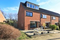 60 Uiverstr 2 Gevel 01f