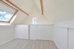 66 Nieuwemeerdijk 377 Zolder 01d