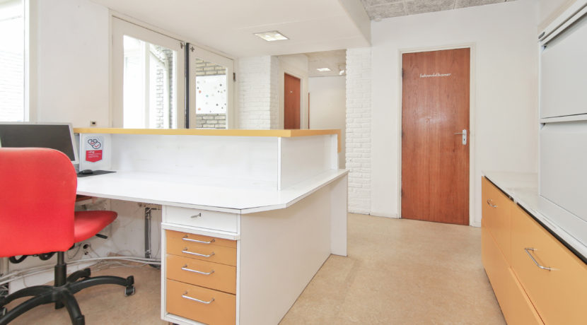 75 Pelikaanstr 41 praktijk hal-kamer 06b