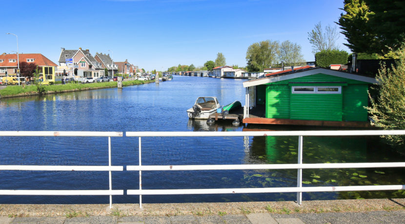 70 Nieuwemeerdijk 25 In de buurt 01b