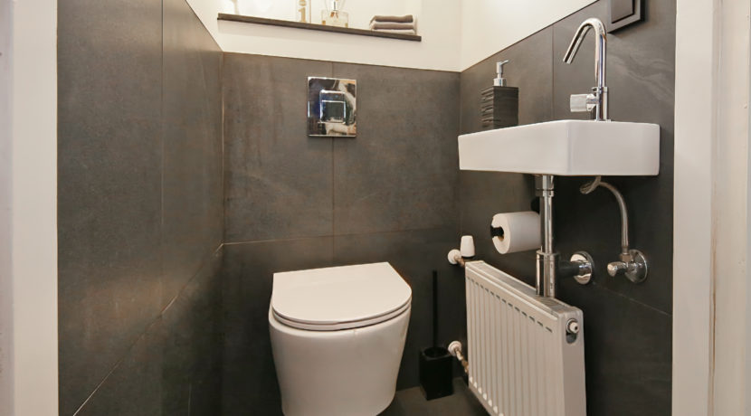 47 Roerdompstraat 5 Toilet 01a